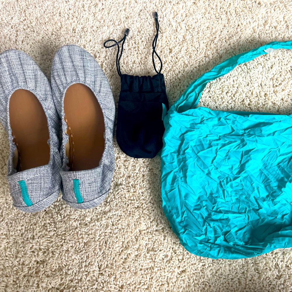 Tieks by Gavrieli- Vegan Silver Lake Flats- size 11 - but fit like a size 10.